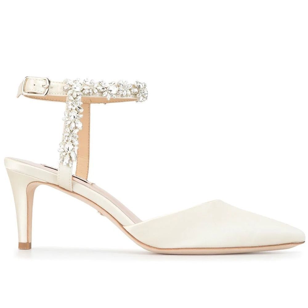 Badgley Mischka Esmeralda Embellished Pointed Toe‎ Pump, Ivory Satin, Size 8.5 - Picture 8 of 8